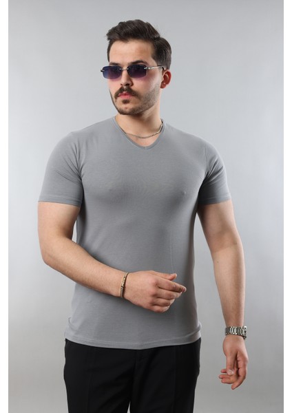 Erkek %100 Pamuk Slim Fit Dar Kesim V Yaka Basic Tişört