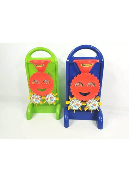 Renkli Kum ve Su Değirmeni ile Eğlenceli Havuz ve Plaj Keyfi fırsatları