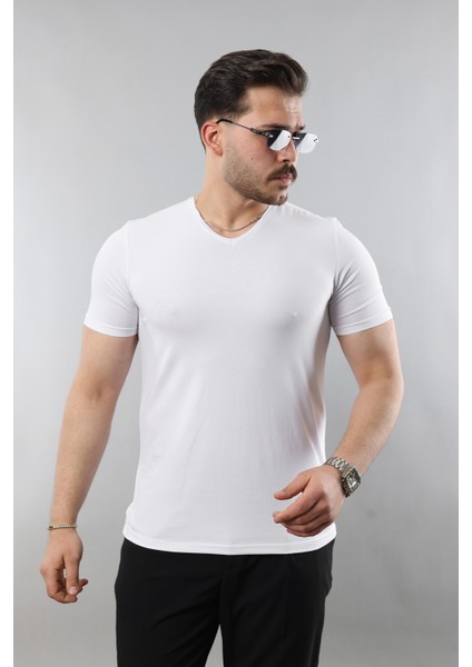 Erkek %100 Pamuk Slim Fit Dar Kesim V Yaka Basic Tişört