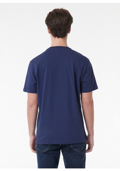 Logo T-shirt fırsatları