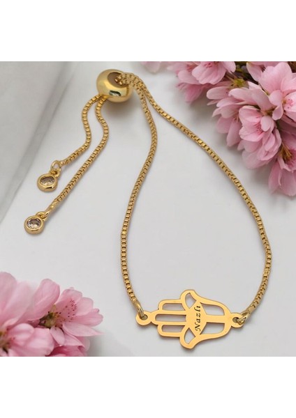 Nazlı İsmine Özel 14 Ayar Altın Plakalı Zincirli Hamsa Motifli Hediye Bileklik-497 İsim fiyatları