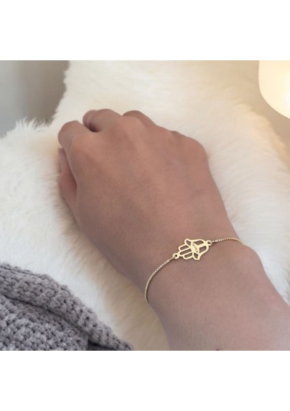 Nazlı İsmine Özel 14 Ayar Altın Plakalı Zincirli Hamsa Motifli Hediye Bileklik-497 İsim fırsatları