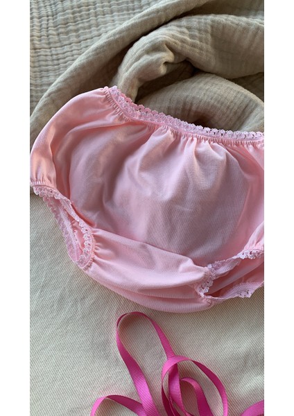 Bebek Penye Süslü Dantelli Fırfırlı Elbise Altı Külodu Bebek Bezi Kılıfı fiyatları