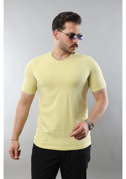 Erkek %100 Pamuk Slim Fit Dar Kesim Bisiklet Yaka Basic Tişört