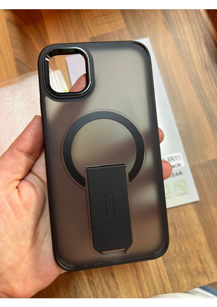 Apple iPhone 11 / Xr Magsafe Kılıf (Screen Protector ) modelleri