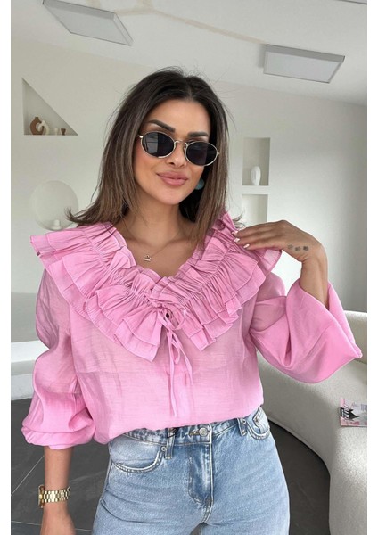 Yaka Fırfır Detay Bluz Pembe fiyatları