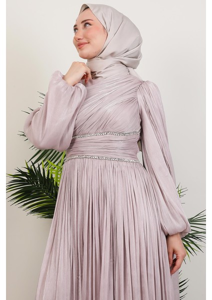 Paris Abiye Bej indirimleri