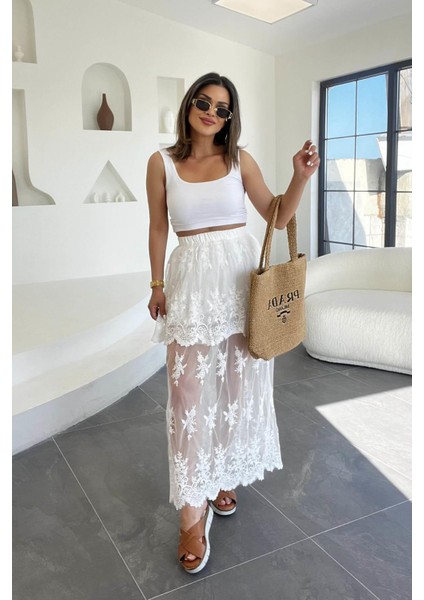 Mini Astsrlı Işlemeli Tül Etek Beyaz fiyatları