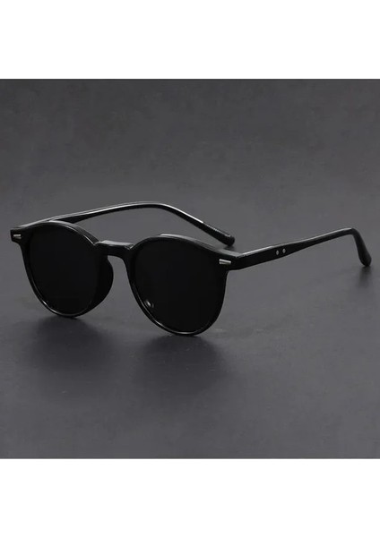 Yeni Ultra Hafif Ryban Görünüm Yuvarlak Trend UV400 Polarize Güneş Gözlüğü