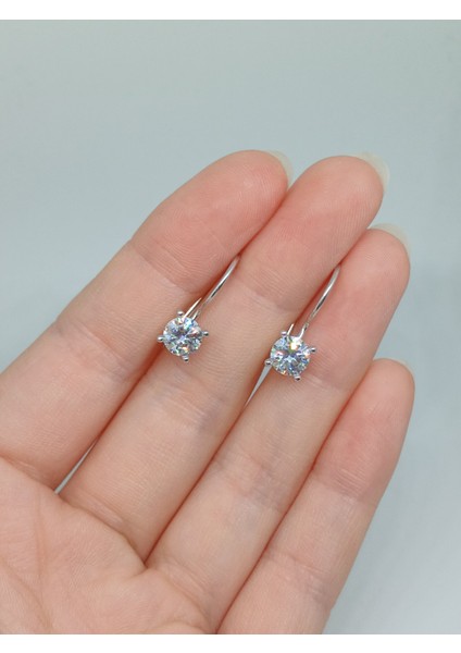 925 Ayar Gümüş Kanca Model Tek Taş Küpe – Zarif ve Şık Tasarım fiyatları