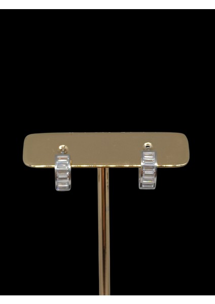 925 Ayar Gümüş Baget Taşlı Halka Küpe – Işıltılı ve Şık Tasarım fırsatları