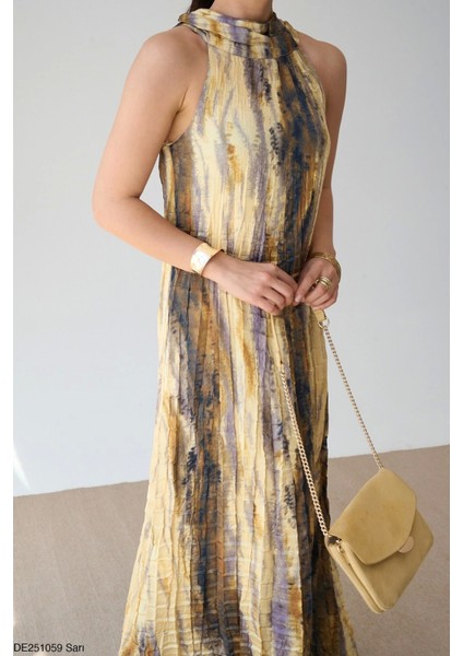 Sienna Batik Desenli Pliseli Maxi Elbise