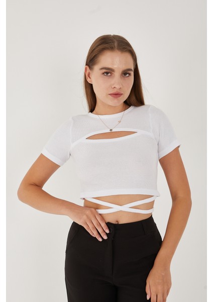 Kadın Kısa Kollu Göğüs Dekolte Detaylı Ipli Çapraz Bağlamalı Pamuklu Fitilli Bluz Crop Top indirimleri