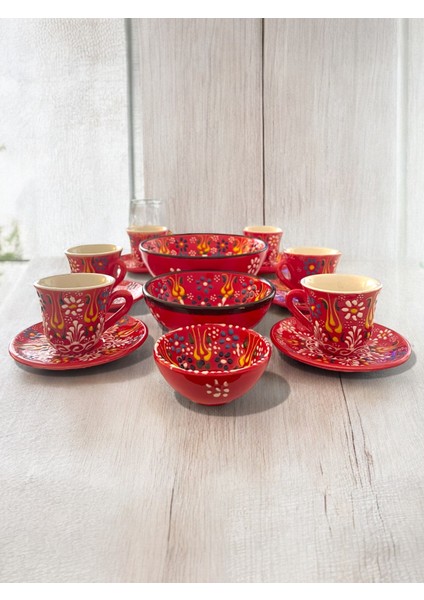 Dekoratif 6 Kişilik Şık Lale Çini Tasarımlı Tamamen El Yapımı Kahve Fincan Seti ve Çerezlik-Sosluk indirimleri