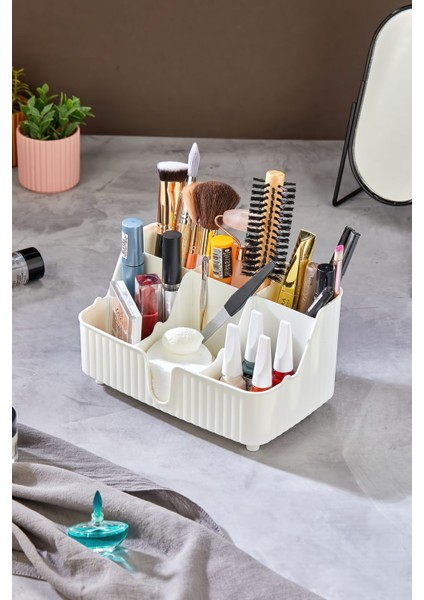 Beyaz Çok Bölmeli Makyaj Düzeni, Şık ve Kullanışlı Organizatör