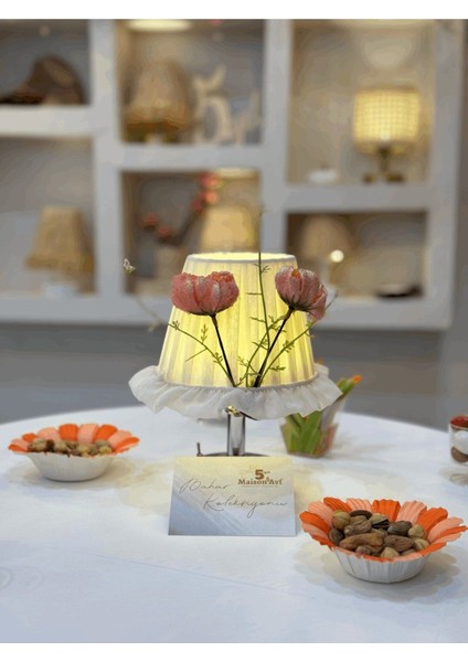 Ipek Gelincik Kablosuz Pilli Masa Lambası, Şık ve Hafif Tasarım, Gümüş Krem Renk modelleri