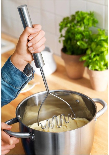 Rende + Un Eleği + Patates Ezici + Çırpıcı Ikea 4'lü Mutfak Gereçleri Seti Yemek Pişirme Gereçleri fırsatları