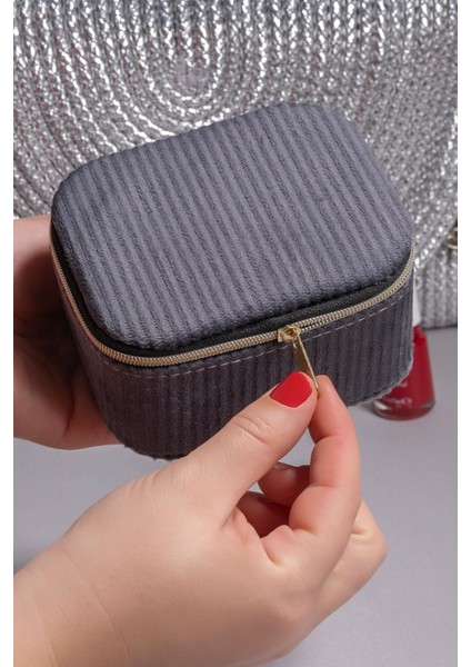 Kadife Çift Bölmeli Takı Kutusu, Siyah, 11,5x9,5x6 cm fiyatları