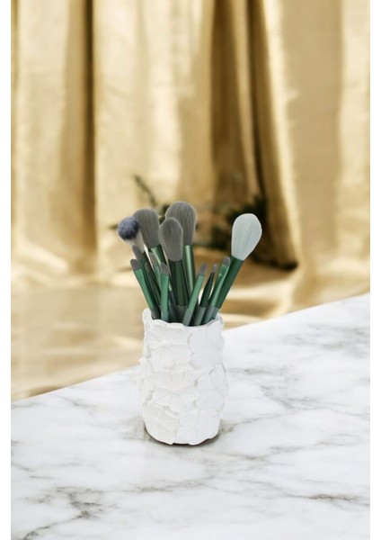 Beyaz Makyaj Fırçası Organizer - 16'lı Kozmetik Düzenleyici