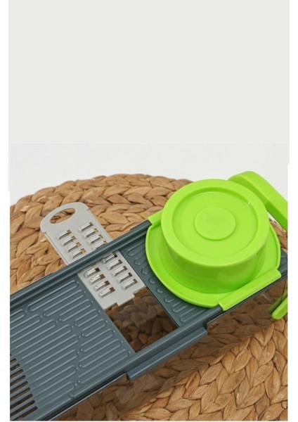 Paslanmaz Çelik Kesici Ağızlıklı Sebze ve Meyve Dilimleyici Doğrayıcı KW-230 FMA632317 modelleri