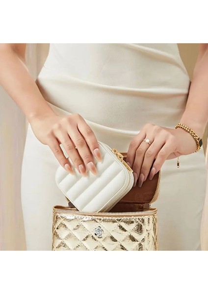 Şık Ekru Mini Lüx Aynalı Seyahat Takı Kutusu, Pratik ve Hafif Taşıma Için Uygun fırsatları