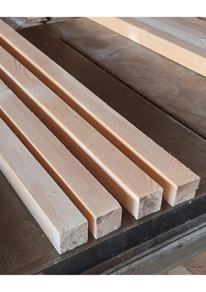 4cm x 4cm x 100CM Çam Ağacı Çıtası, Ahşap Çubuk, Çok Amaçlı Kullanım