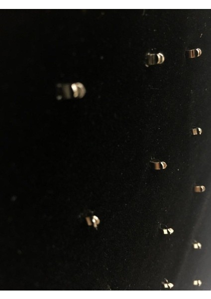 Şık Siyah Piercing Standı, Düzenli Saklama ve Sergileme Için Ideal Seçenek modelleri