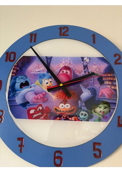 Çocuk Odası Duvar Saati, Ters Yüz Temalı, 40 Cm, Mavi-Kırmızı Renk Seçenekleri fırsatları