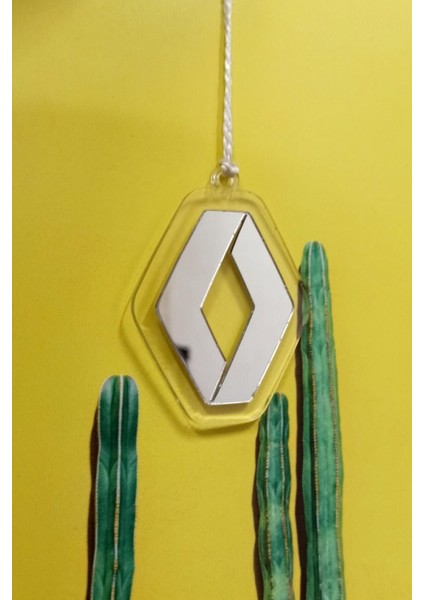 Yeşil Renault Dikiz Aynası Süsü, Şık ve Dikkat Çekici Araç Aksesuarı