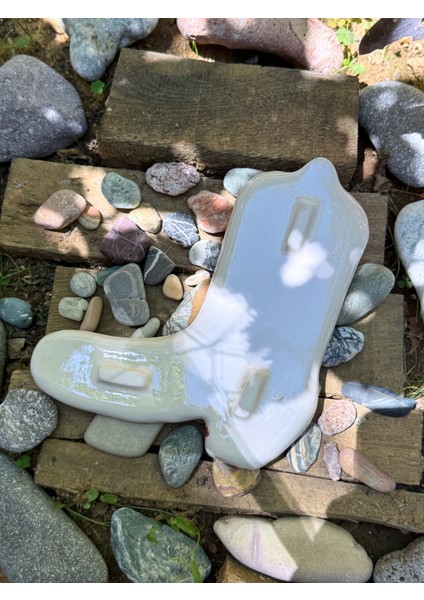 Arche Ceramic El Yapımı Seramik Servis Tabağı - Kovboy Çizmesi 10 - 21X18 cm - Tekli indirimleri