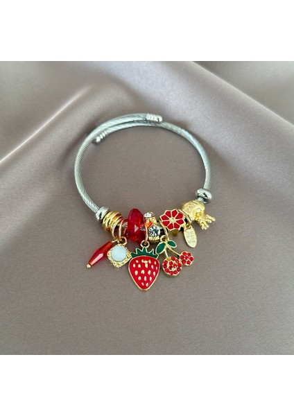 Çilek Charm Bileklik fiyatları
