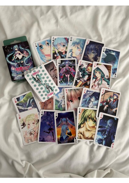 Hatsune Miku Iskambil Destesi