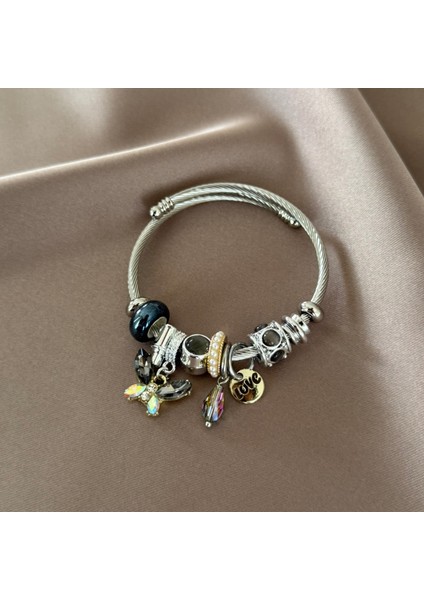 Kelebek Love Charm Bileklik modelleri