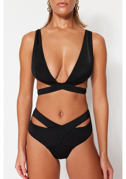 Shopeonly Siyah Üçgen Pencereli Yüksek Bel Toparlayıcı Bikini Takımı fırsatları