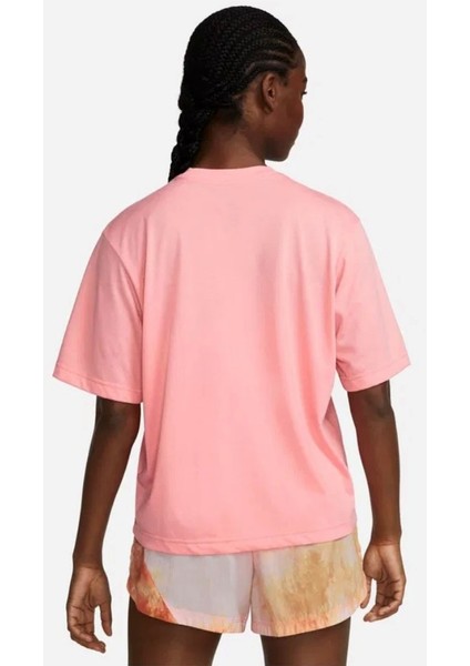 Dri-Fit Trail Short-Sleeve Kadın Tişört DX7896-611 modelleri