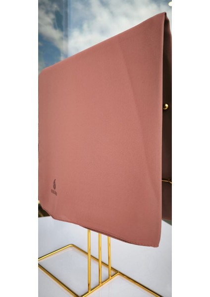 Queen Yazlık Medine Ipeği Ince Yazlık Eşarp 110*110CM Tarçın fiyatları