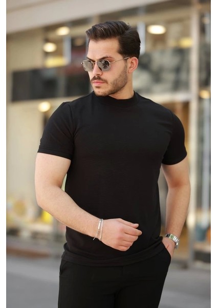 Erkek Ince Çizgi Dokulu Kısa Kollu T-Shirt