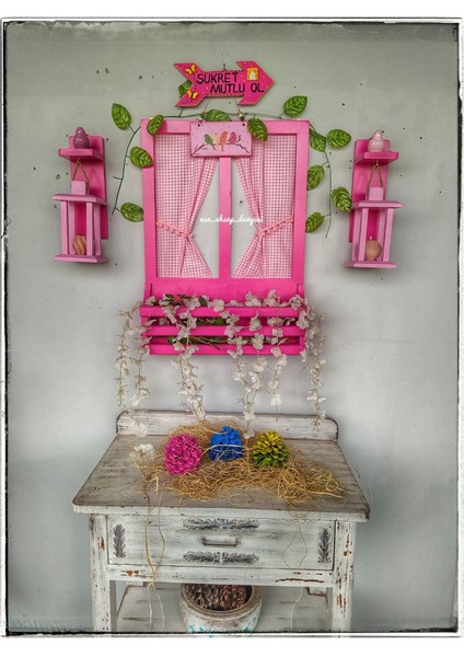 Pembe Balkon Dekoru, Ahşap Pencere, Fener Seti, Ok ve Kuşlu Duvar Süsü