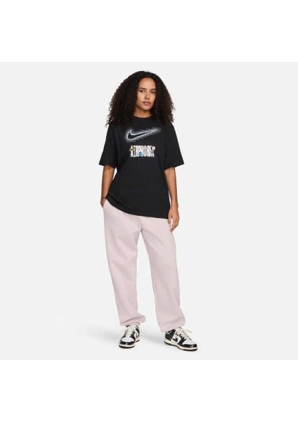 Nsw Tee Oc2 Bf Festival Kadın Tişört fırsatları