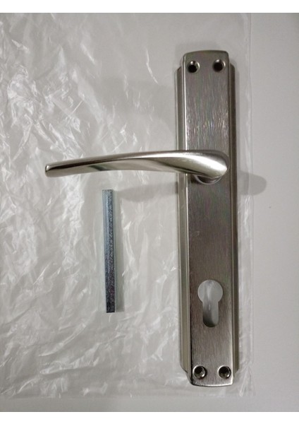 Nikel Saten Kapı Kolu, Aynalı Tasarım, Şık ve Dayanıklı Kullanım Sağlar. indirimleri