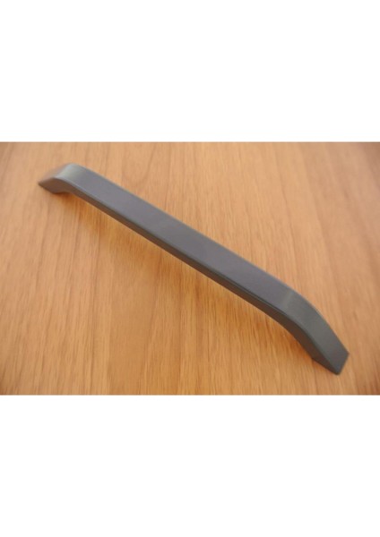 Lüx Antrasit Kulp 160 Mm, Şık ve Dayanıklı Kapı Aksesuarı