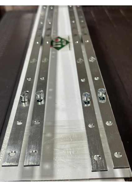 80CM Uzunlukta, Güçlü Kapı ve Pencere Kilidi, Dayanıklı ve Kolay Kullanım indirimleri