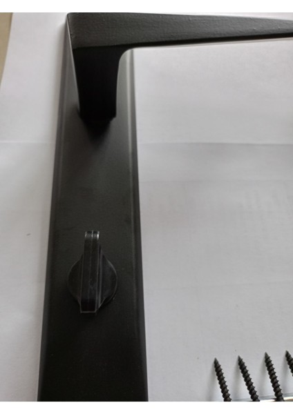 Piramit Siyah Kapı Kolu, Aynalı Wc-Banyo Sağ Yön, Şık ve Dayanıklı Tasarım