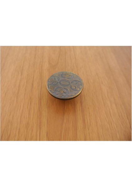 Antik Sarı Dolap ve Çekmece Kulp Düğmesi, Şık ve Zarif Tasarım