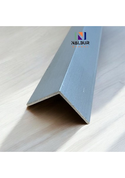 Alüminyum Köşe Profili 3X3X300 Cm, Hafif ve Dayanıklı Yapı, Kolay Montaj