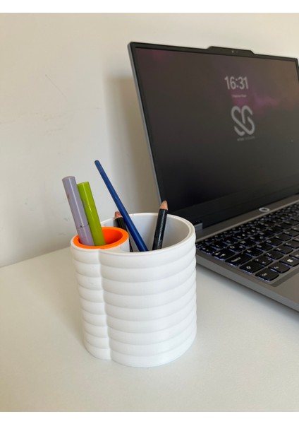 Masaüstü Modern Turuncu Beyaz Kalemlik modelleri