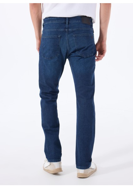 Lacivert Erkek Normal Bel Slim Fit Denim Pantolon Delaware fırsatları