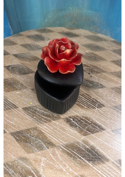 Şık Siyah Takı Kutusu, Zarif ve Kullanışlı Saklama Çözümü modelleri