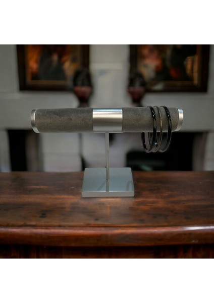 Ince Silindir Takı Standı, Şık ve Modern Tasarım, Düzenli Saklama Için Mükemmel