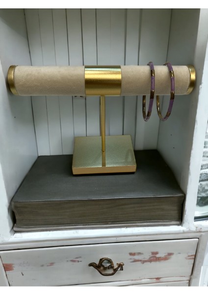 Ince Silindir Takı Standı, Bej Renk, Şık ve Kullanışlı Tasarım fiyatları